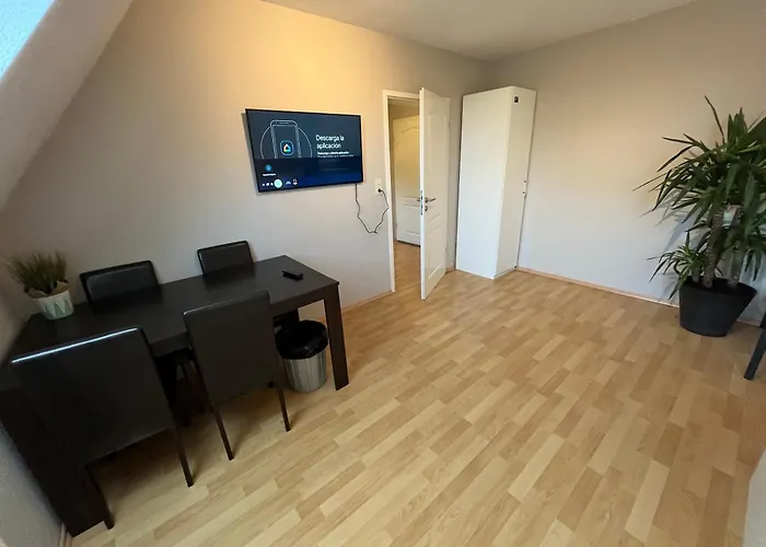 Mikes Fuer Dich Allein! 居特斯洛